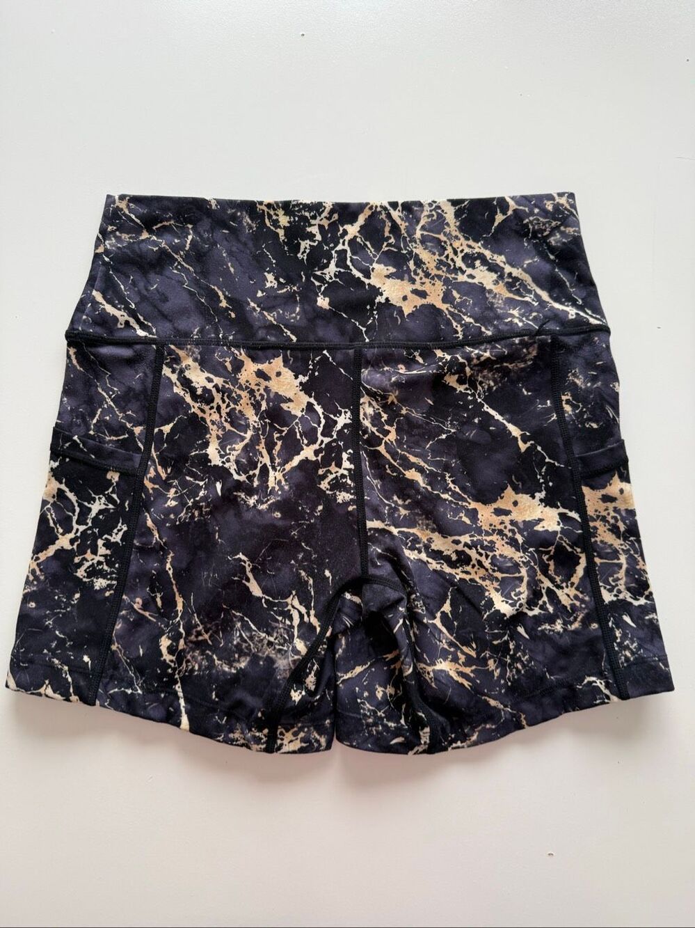 CVG Constantly Varied Gear Black Gold Marble Bike Shorts Small - Picture 3 of 4